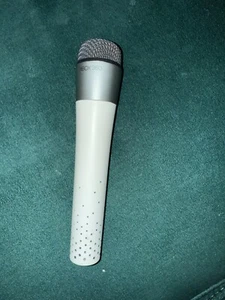 Microsoft Xbox 360 White Wireless Microphone Official Accessory - Picture 1 of 3