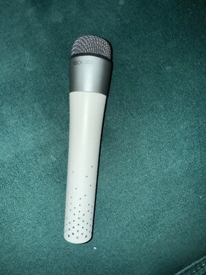 Microsoft Xbox 360 White Wireless Microphone Official Accessory - Image 1 of 3