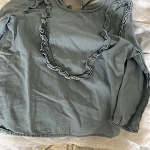 girls Top long Sleeved age 8 Years Used - Picture 1 of 6