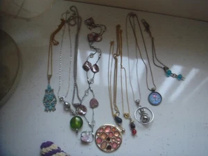 DIESES ANGEBOT GILT FÜR 10 TEILE MODESCHMUCK ( ANHÄNGER ) - Bild 1 von 2