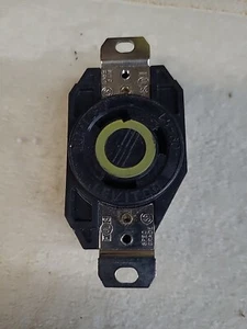 presa femmina liviton l5-30. - Foto 1 di 8