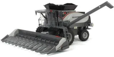 Gleaner S96 Combine w/ Dual Wheels 1:64 Scale Diecast Model by Spec Cast SCT956 - Image 1 of 3