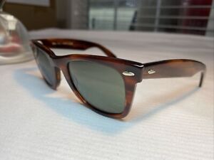 Vintage B&L Ray Ban WAYFARER Brown Sunglasses 5024 G-15 Etched B&L Green Lens