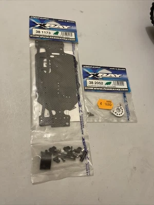 XRAY M18T 1/18  GRAPHITE  MICRO TRUCK Rare CONVERSION SET - BLACK Part# 381173  - Image 1 of 4