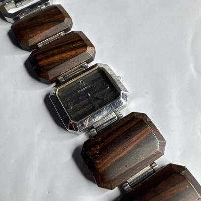 Reloj Mujer Fossil F2 27mm Madera Tono Plata Es-1760 Batería Nueva Foto 1 de 4