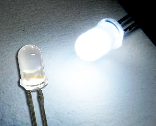 10 Stück LED 5mm kalt weiß matt diffus ultrahell 16000mcd - Bild 1 von 1