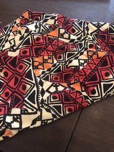LULAROE WOMENS LEGGINGS RED/ORANGE GEOMETRIC PRINT TALL & CURVY TC2 NEW - Picture 1 of 1