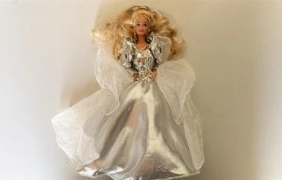 VINTAGE 1992 Happy Holidays Barbie Doll Mattel NIB CHRISTMAS  - Image 1 of 4