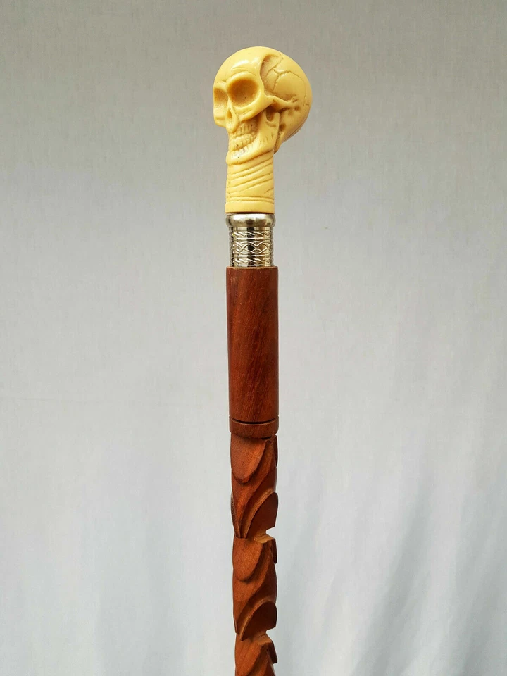 Vara de caminhada VIP caveira homem madeira bengala com anel gravado feita à mão - Imagem 1 de 4