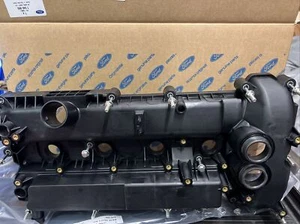 Genuine Ford CYLINDER HEAD COVER 1940995 Transit Cam/rocker Cover - Picture 1 of 10