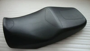 Honda CB1300 asiento estándar 2006 se adapta a todos los modelos SC54 2003 en adelante #SG6 - Imagen 1 de 7