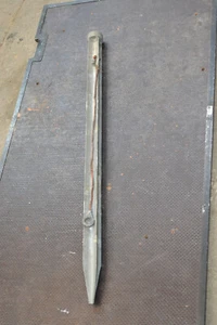 BW Erdungsstab Erdspieß 1 m Masse Erdung Hering (Bundeswehr) - Bild 1 von 5