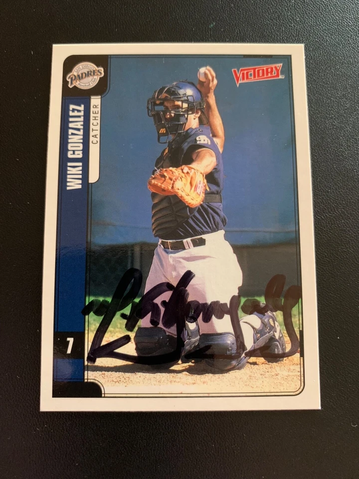Wiki Gonzalez Signed 2001 Upper Deck Victory Card San Diego Padres Autograph COA - Image 1 of 1