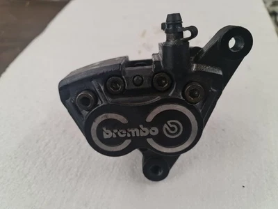 Pinza de freno delantera derecha BMW R1100RS 1994-93-01 BREMBO Foto 1 de 4