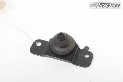 2019-2021 HONDA INSIGHT FRONT LEFT AIR FILTER CLEATER BOX STAY MOUNT STOPPER OEM - Imagem 1 de 4
