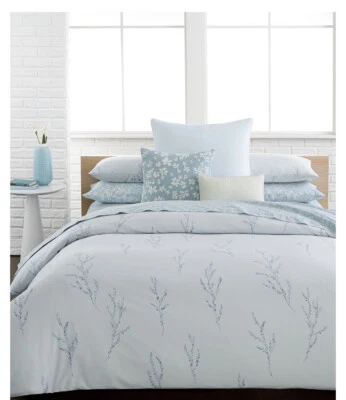 Edredón Calvin Klein Heather Queen y dos fundas estándar. ¡Nuevo! Foto 1 de 4