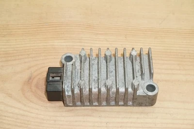 Yamaha XT250C XT250 XT 250 C 2008 regulador de voltaje rectificador 3TJ-81960-02-00 Foto 1 de 4