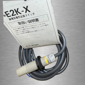 1 x OMRON Capacitive Proximity Switch Type: E2K-X8MF1 NEU & OVP - Bild 1 von 4