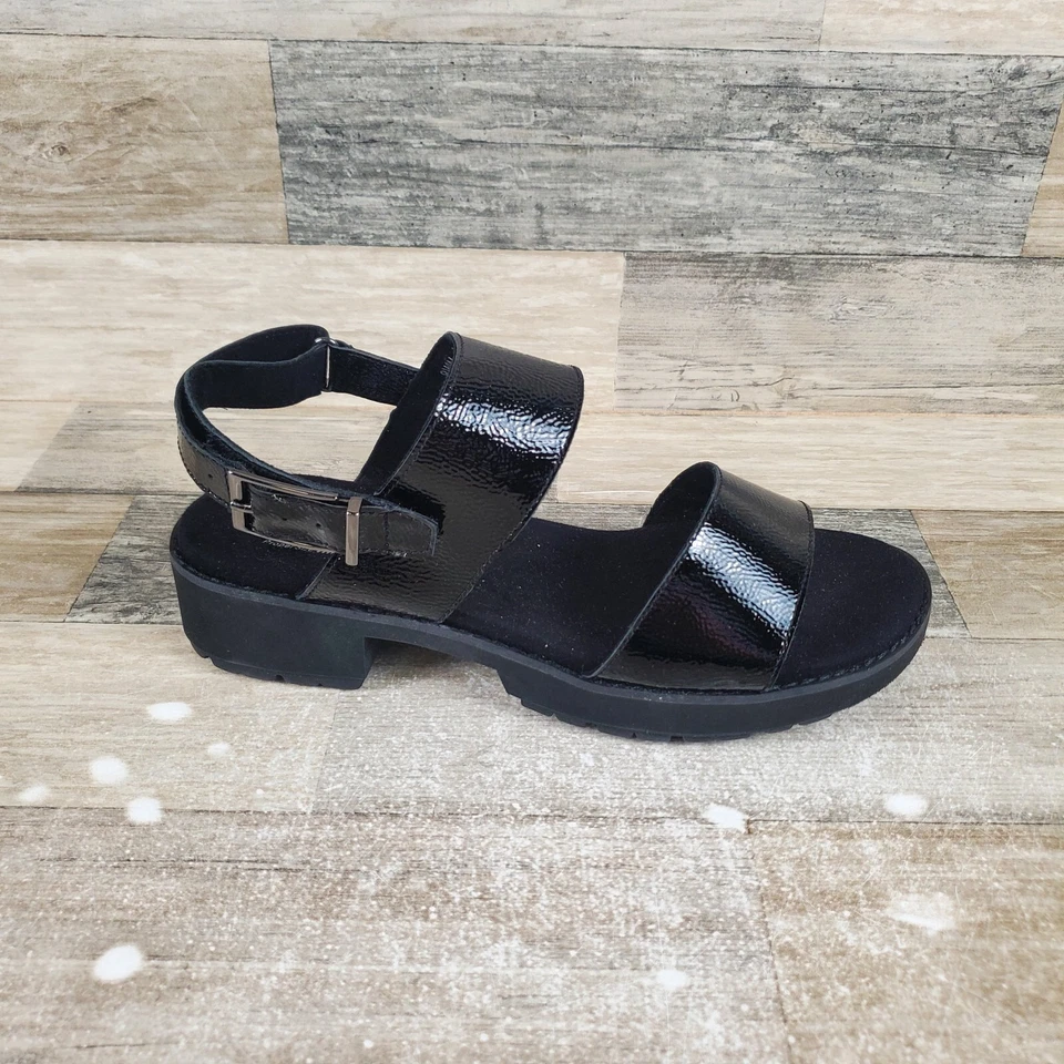 Munro Teagan Womens Sandals Sz 8 WW Black Crinkle Patent Leather Ankle Strap - Image 1 of 4