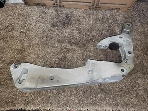 18 19 BMW X3 Transmission Mount ID# 22319485312 - Picture 1 of 14