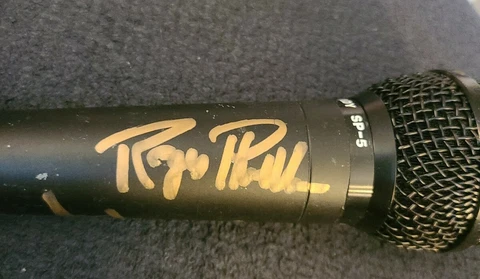 REGIS PHILBIN+KELLY RIPA SIGNED MICROPHONE LIVE WITH REGIS W/COA+PROOF RARE WOW Cover