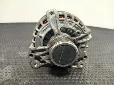 VOLKSWAGEN PASSAT Alternator 2015-2024 L DTSB  - Image 1 of 4