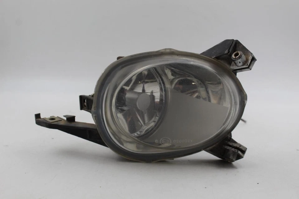 Luz antiniebla/estacionamiento para pasajero derecho compatible con Jaguar XK8 2001-06 OEM #33975 Foto 1 de 4