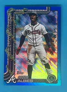 2025 Topps Holiday Mega BLUE GLITTER #H36 OZZIE ALBIES Atlanta Braves - Picture 1 of 2