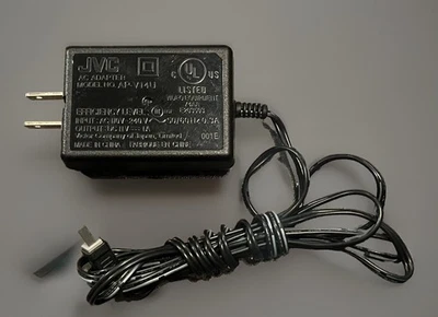 Cargador de cable de alimentación adaptador de CA de fabricante de equipos originales JVC AP-V14U para videocámaras JVC seleccionadas Foto 1 de 3