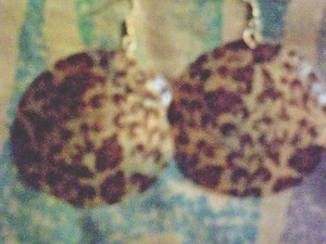 2 1/2" Print Capiz Muscheln Ohrringe hängend an Haken - Bild 1 von 2