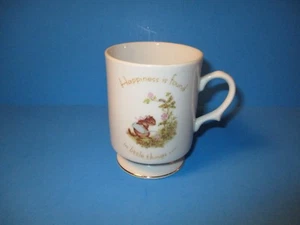 VTG Tiny Talk 1974 Porcelain Pedestal Mug Happiness Is Found In Little Things - Picture 1 of 2