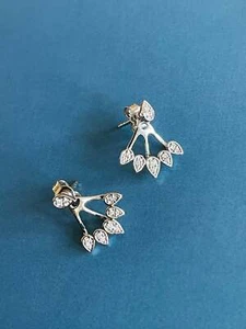 Pendientes de diamantes chaqueta de oro blanco de 9 quilates tachuelas de hoja 2 en 1 - Imagen 1 de 7