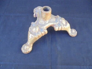 Vintage Cast Iron Ornate Flag Pole Stand/Holder - Picture 1 of 6