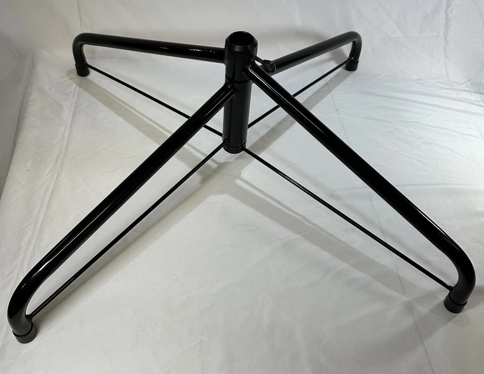 32” Christmas Tree Stand for Artificial Trees Folding Steel 6-8' Trees VGC! - Image 1 of 4