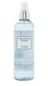 VERA WANG ABBRACCIO PERVINCA E IRIS 240ML FRAGRANZA NEBBIA NUOVO E SIGILLATO - Foto 1 di 1