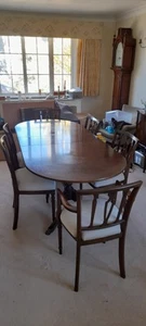 Strongbow regency style mahogany dining table and chairs - extendable, claw feet - Picture 1 of 24