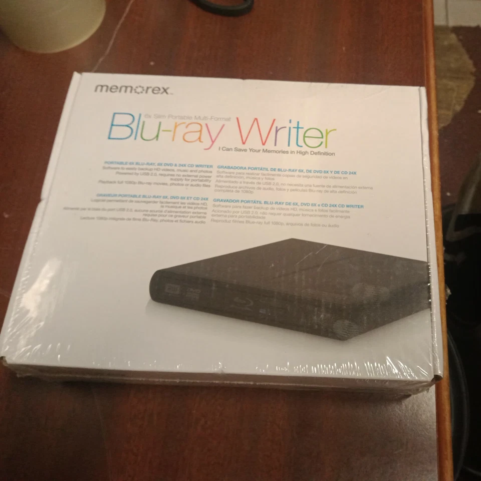 Memorex Slim Portable Multi-Format 6x Blu-Ray Writer.New Sealed - Image 1 of 4