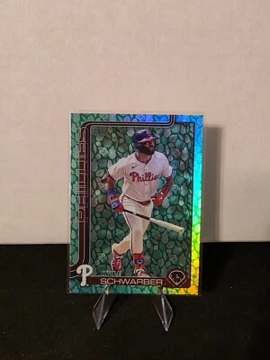 2025 Topps Series 1 - Kyle Schwarber #141 Green Leaf Foil Easter Egg Tin... - Imagem 1 de 2