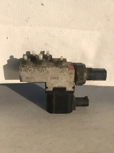 03-11 Mercedes W211 E500 Е55 AMG CLS550 Airmatic Suspension Valve 2113200158 OEM - Bild 1 von 9