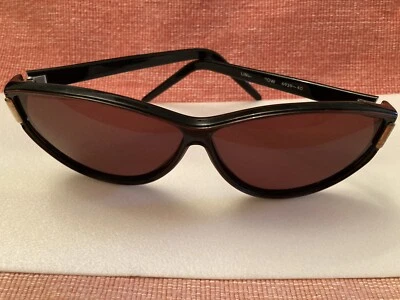 GAFAS DE SOL LINDA FARROW # 6939-40 OVERSIZE Marco Negro Lentes Rosa-Marrón. Foto 1 de 4