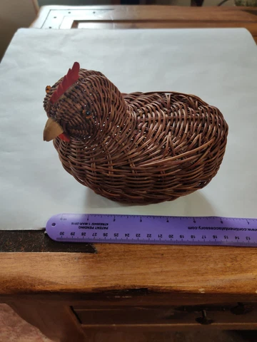 Woven Pine Needle Chicken Basket Cottage Core Country kitschy Farmhouse Cover