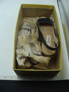 original store stock shoes -- unused in box - JARMAN navy SUZANNE 7 M in box - Picture 1 of 9