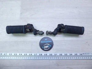 1982 Kawasaki KZ1000 CSR K435-2) left and right front foot pegs set - Picture 1 of 12