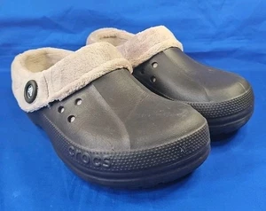 Crocs Polar Fleece braun Unisex Kunstfell gefüttert Clogs Größe M-7 W-9 - Bild 1 von 12