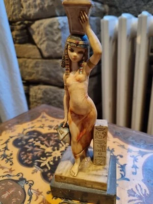 Figurine Resine Simonetti Sur Socle De Marbre Femme Egyptienne - Photo 1/4