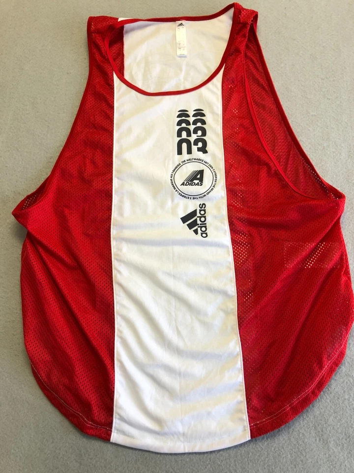 阿迪达斯衬衫男童大码 (14-16) 网眼运动服背心 — 第 1/4 张图片