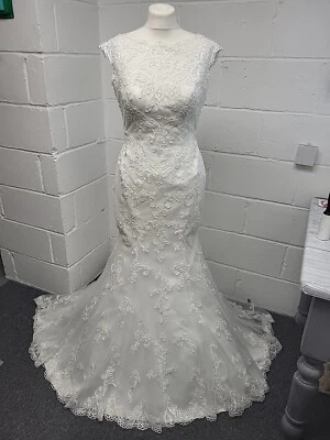 Vestido de novia Justin Alexander marfil estilo 8797. Bordado, lentejuelas, espalda en V.12 PW Foto 1 de 4