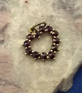 Antique Bohemian Garnet Heart Pendant - Picture 1 of 2