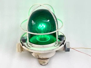 Green Maritime Salvaged Passageway Bulkhead Lights Navigation Light Nautical - Picture 1 of 6