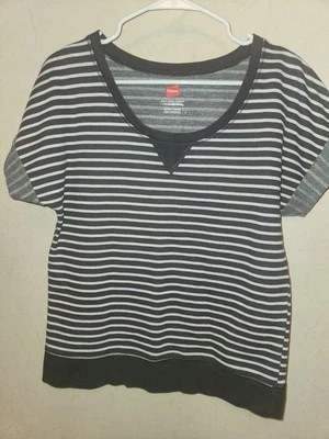 Camisa Hanes para mujer pequeña Live Love color azul blanco a rayas Top Foto 1 de 4